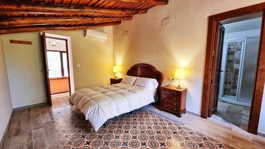 Alojamiento Rural En Aracena. Finca El Rehilete Luaran gambar